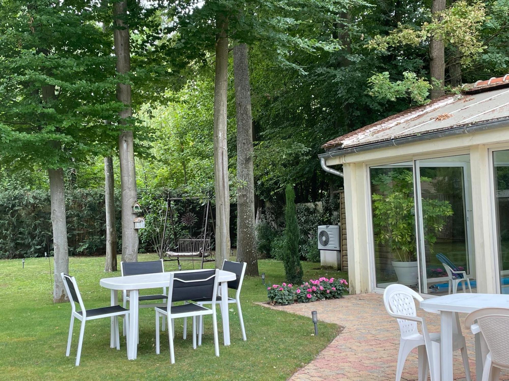 Rose Garden Studio 吉维尼 外观 照片